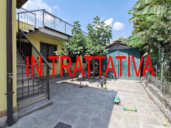 casa indipendente in vendita a Torino in zona Cit Turin