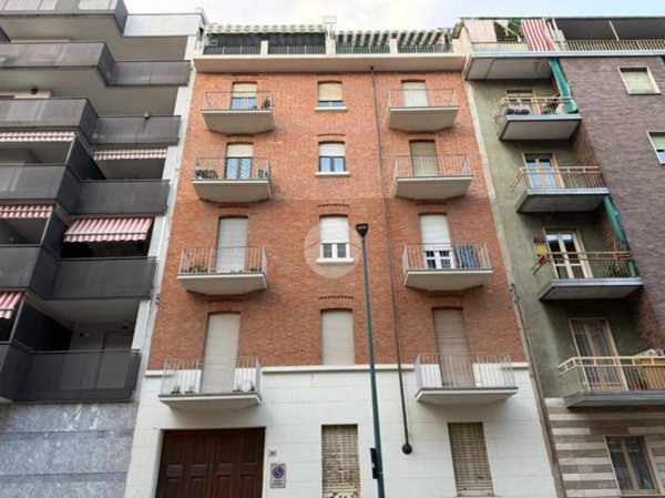 appartamento in vendita a Torino in zona Borgata Vittoria