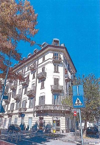 appartamento in vendita a Torino in zona Aurora