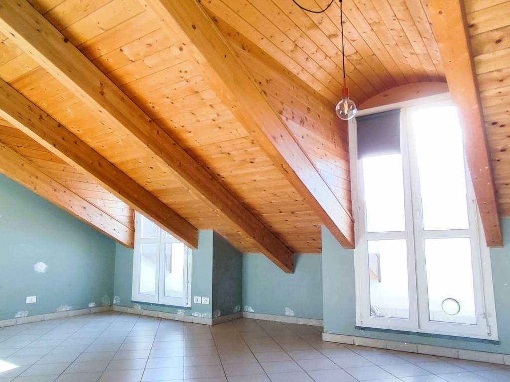 appartamento in vendita a Torino in zona Cit Turin