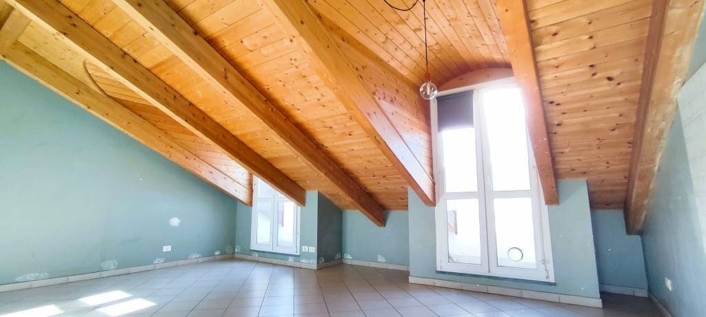 appartamento in vendita a Torino in zona Cit Turin