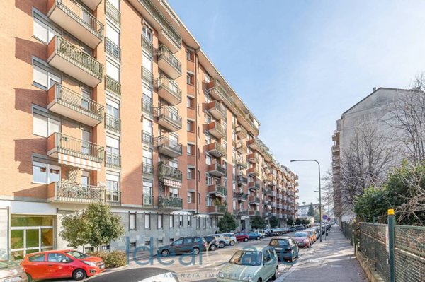 appartamento in vendita a Torino in zona Santa Rita