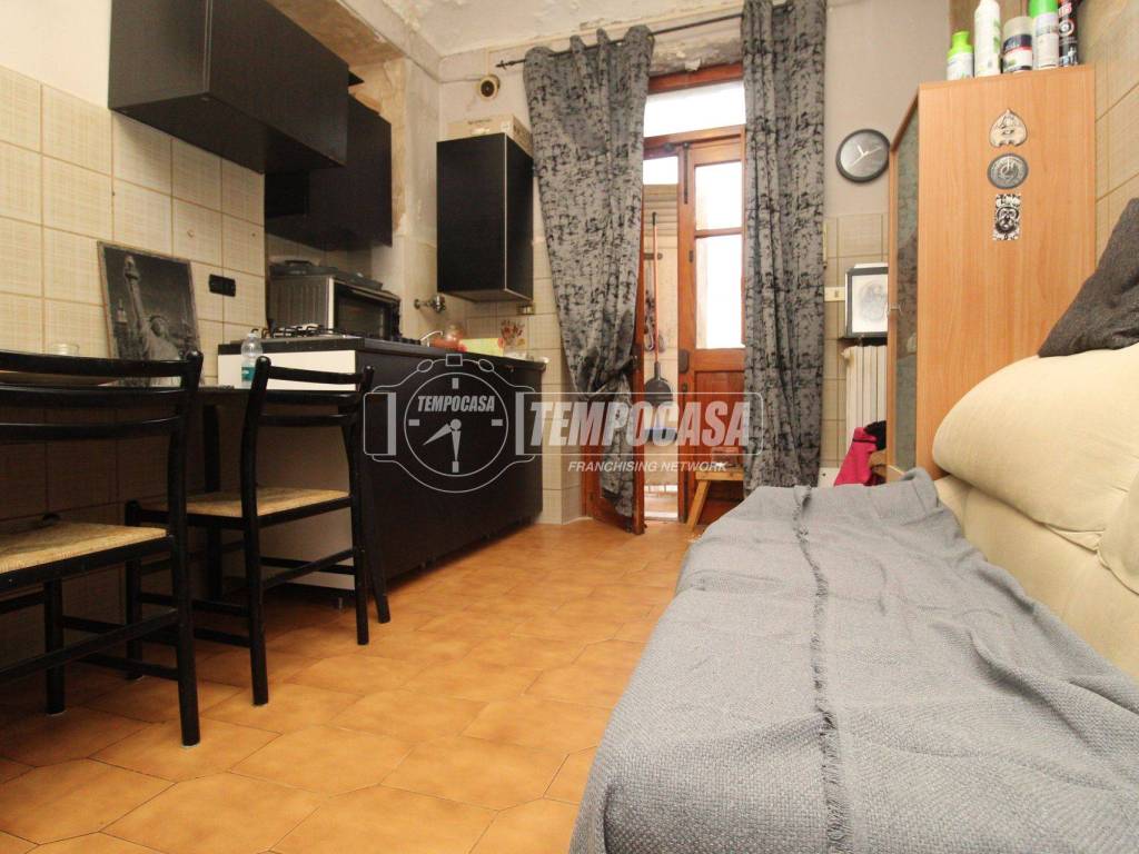 appartamento in vendita a Torino in zona Borgata Vittoria