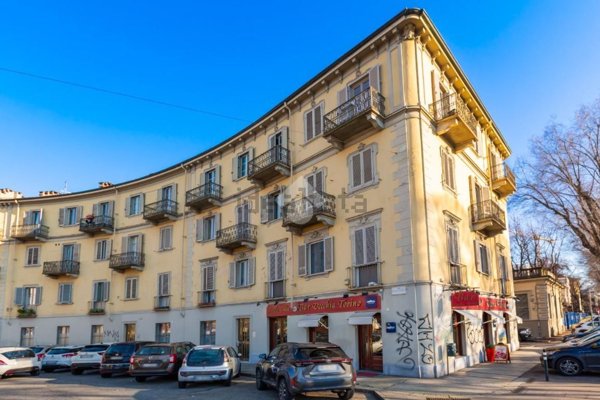 appartamento in vendita a Torino in zona Regio Parco