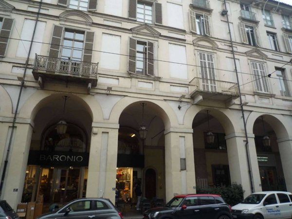appartamento in vendita a Torino in zona Centro Storico
