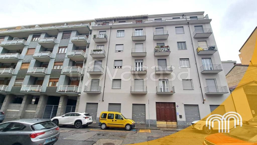 appartamento in vendita a Torino in zona Lingotto