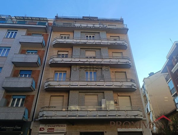 appartamento in vendita a Torino in zona Parella
