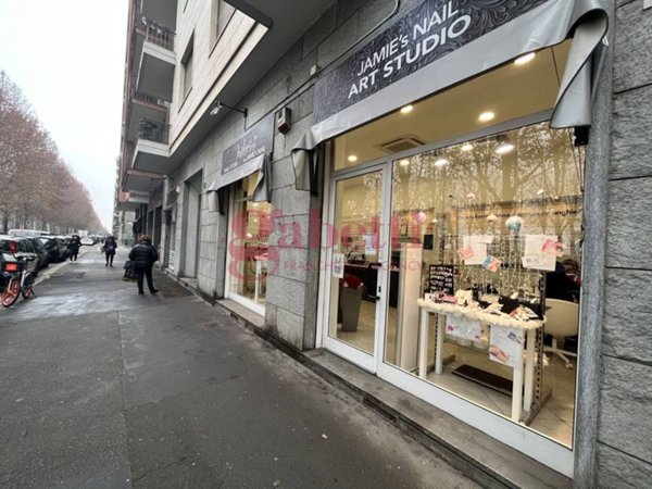 negozio in vendita a Torino in zona Filadelfia