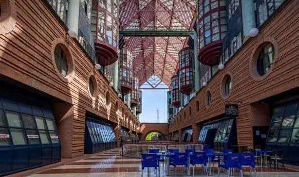 locale commerciale in vendita a Torino in zona Santa Rita