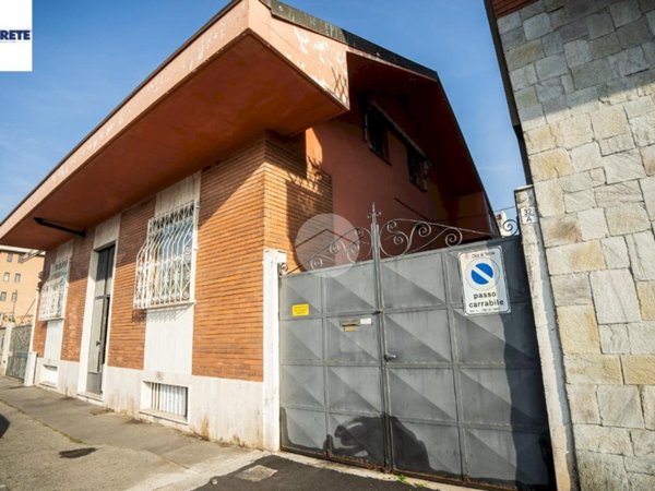 casa semindipendente in vendita a Torino in zona Centro Storico