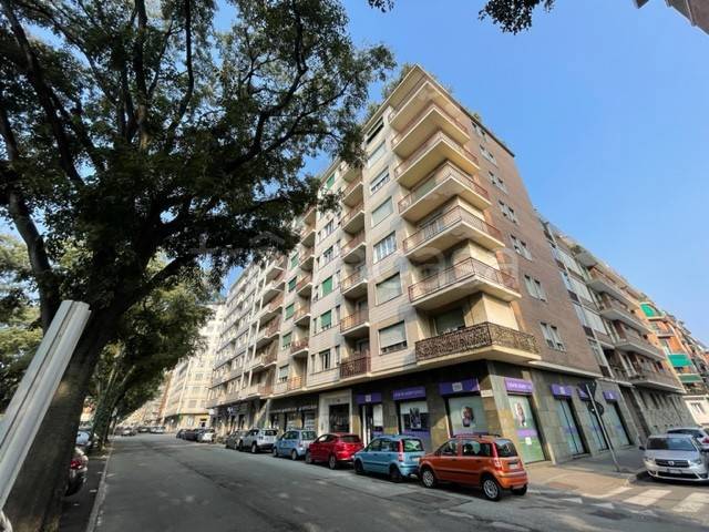 appartamento in vendita a Torino in zona Santa Rita