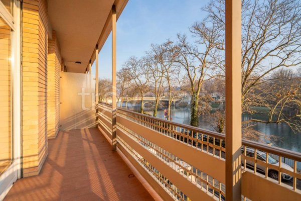 appartamento in vendita a Torino in zona Centro Storico