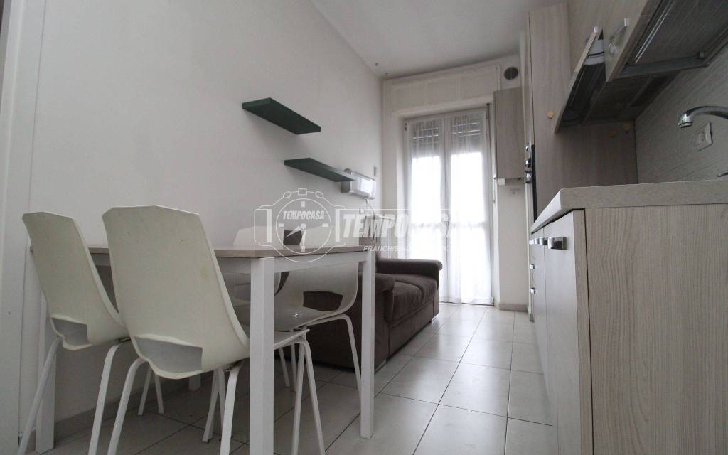 appartamento in vendita a Torino in zona Borgata Vittoria