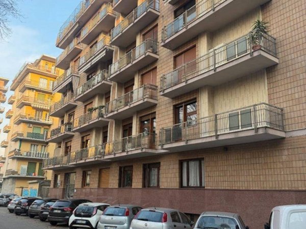 appartamento in vendita a Torino in zona Santa Rita