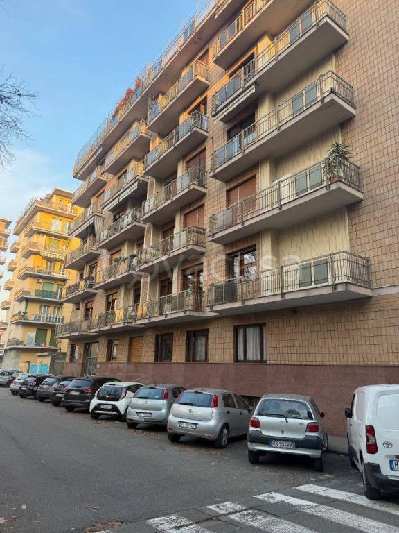appartamento in vendita a Torino in zona Santa Rita