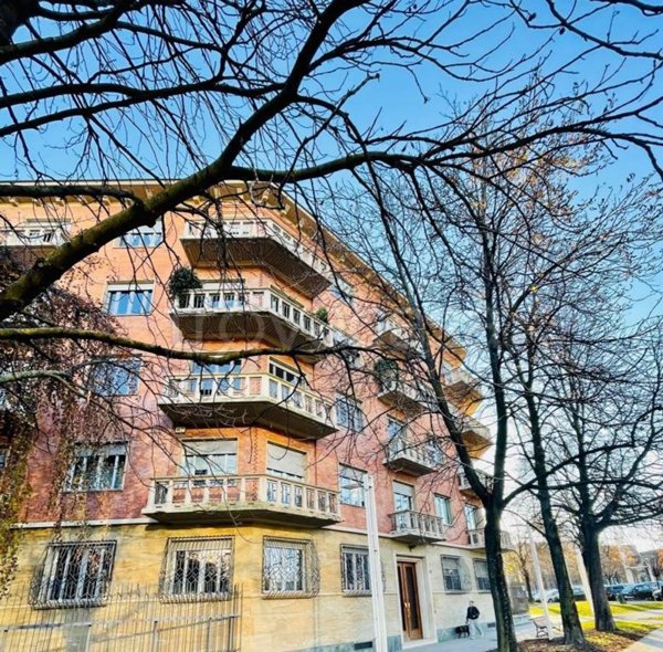 appartamento in vendita a Torino in zona Crocetta