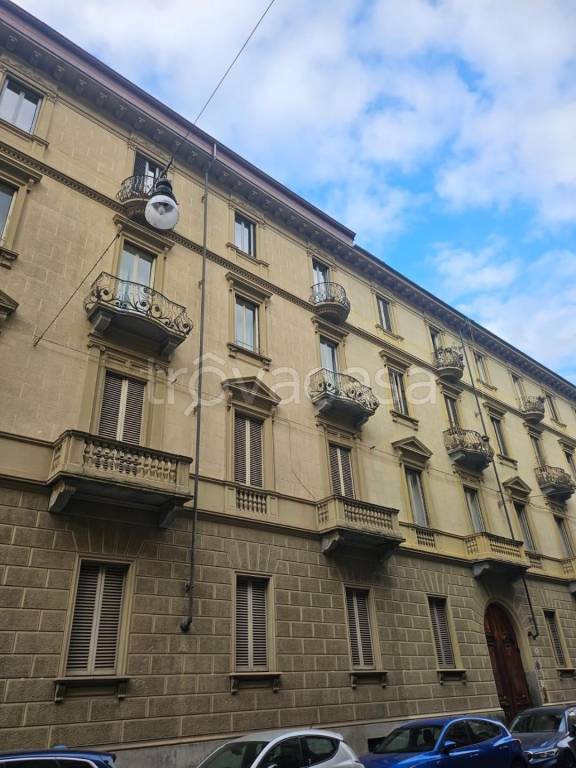 appartamento in vendita a Torino in zona Crocetta