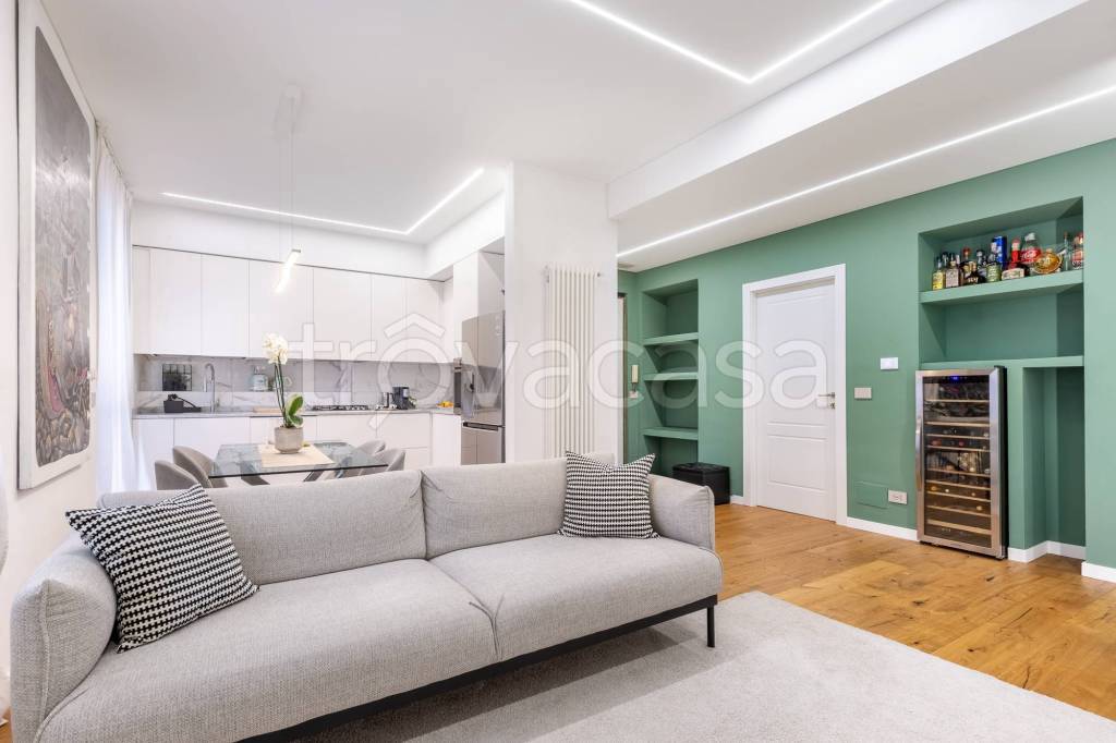 appartamento in vendita a Torino in zona Aurora