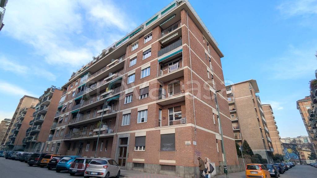 appartamento in vendita a Torino in zona Santa Rita