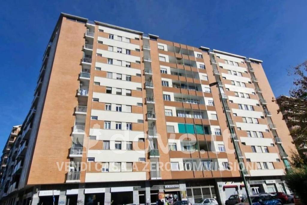 appartamento in vendita a Torino in zona Mirafiori Nord