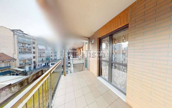 appartamento in vendita a Torino in zona Rebaudengo