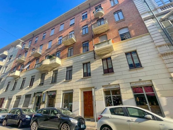 appartamento in vendita a Torino in zona Crocetta