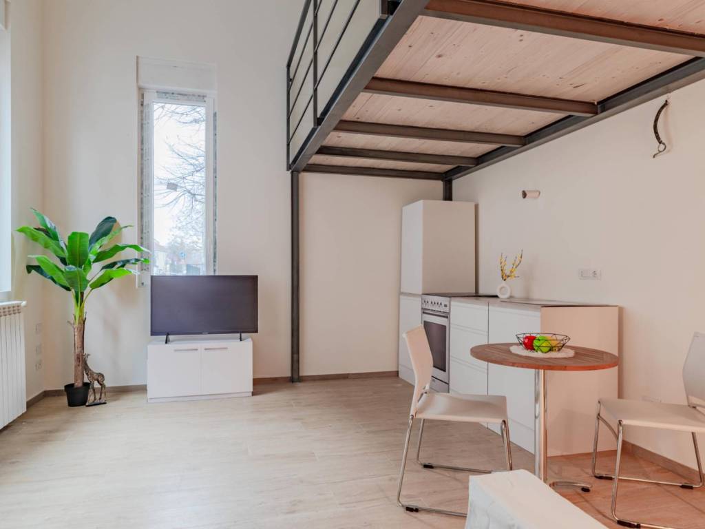 appartamento in vendita a Torino in zona Cenisia