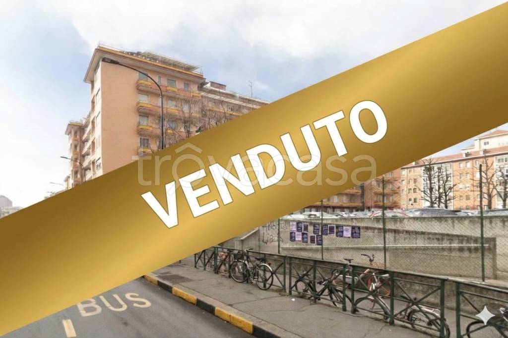 appartamento in vendita a Torino in zona Millefonti