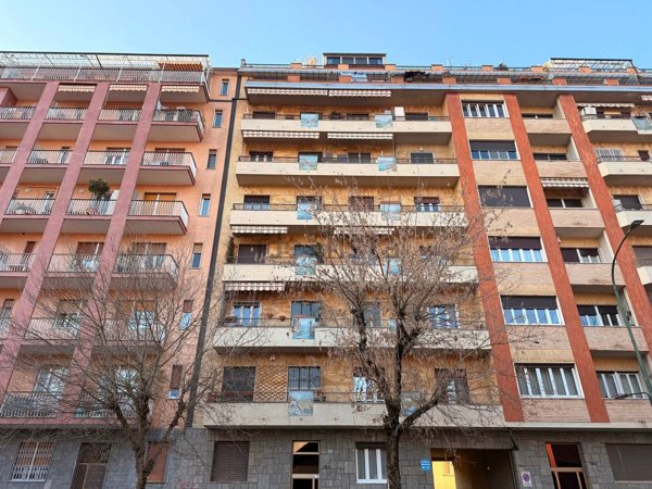 appartamento in vendita a Torino in zona Millefonti
