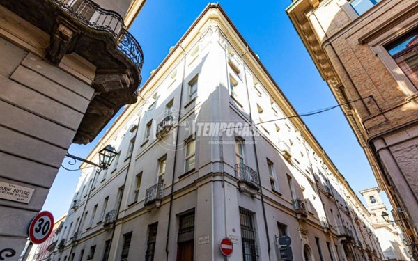 negozio in vendita a Torino in zona Centro Storico