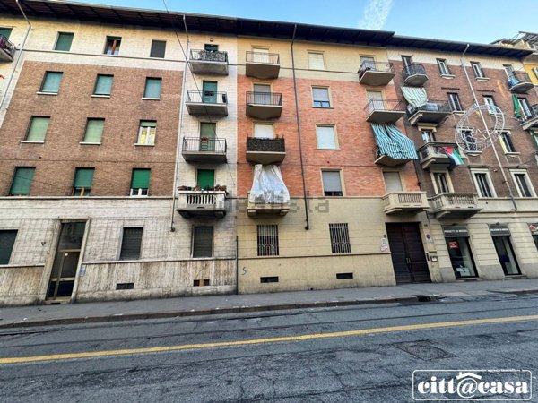 appartamento in vendita a Torino in zona Borgata Vittoria