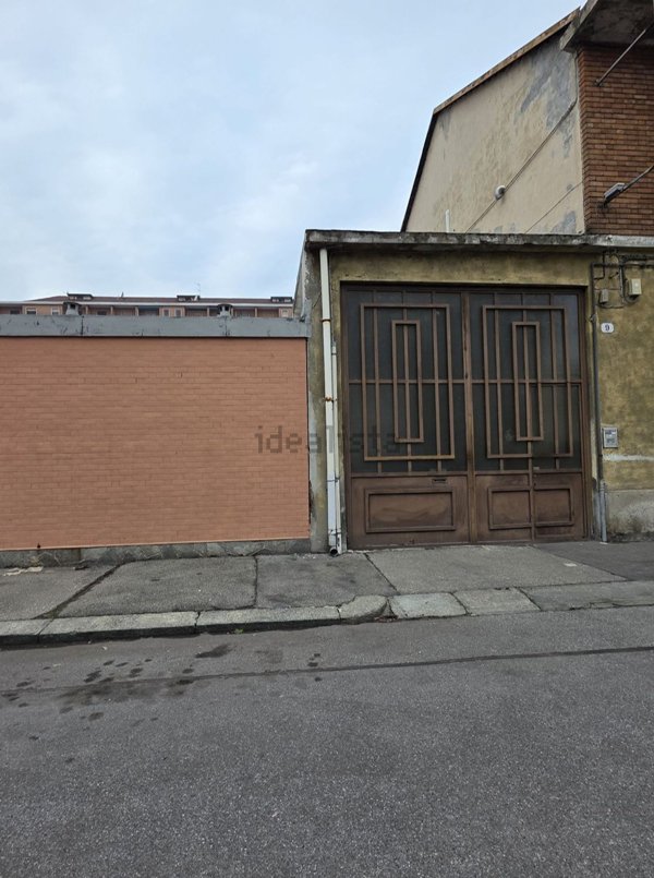 casa semindipendente in vendita a Torino in zona Regio Parco