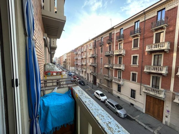 appartamento in vendita a Torino in zona Campidoglio
