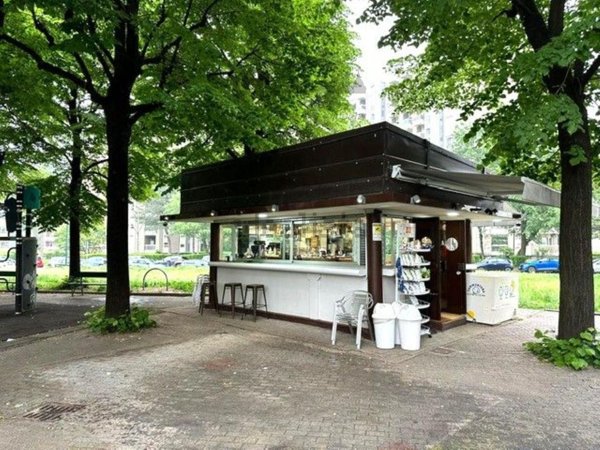 negozio in vendita a Torino in zona Pozzo Strada