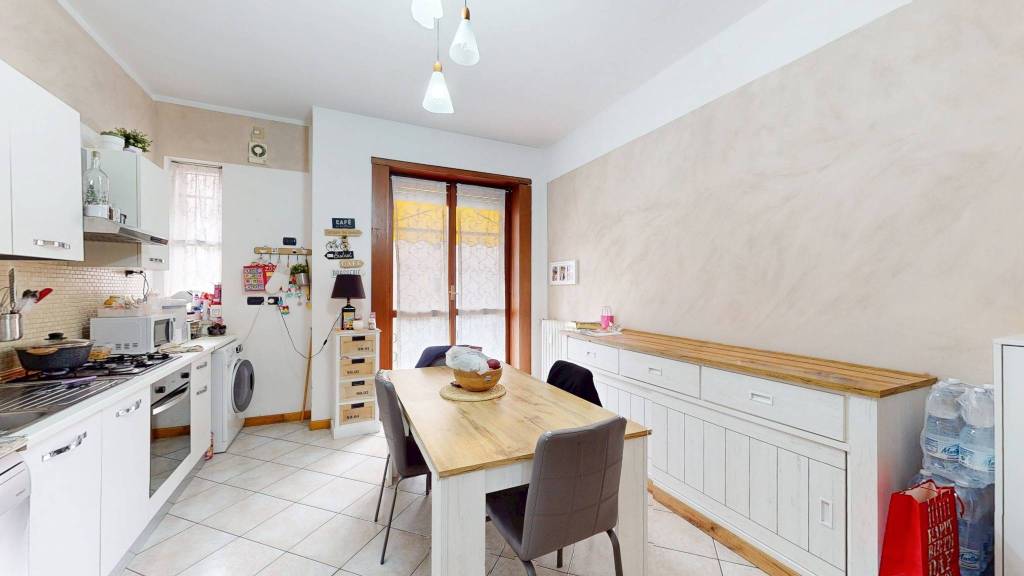 appartamento in vendita a Torino in zona Santa Rita