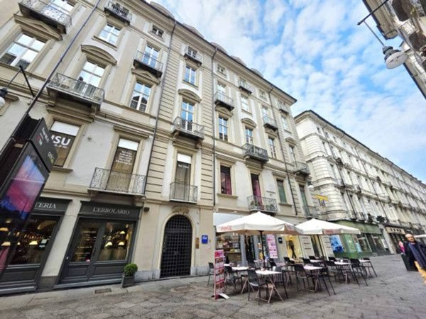 appartamento in vendita a Torino in zona Centro Storico
