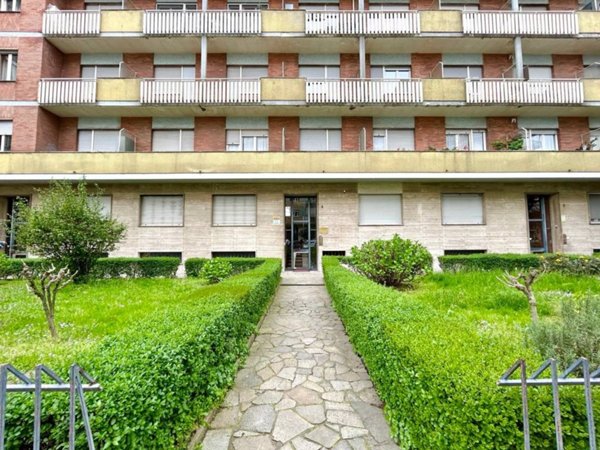 appartamento in vendita a Torino in zona Mirafiori Sud