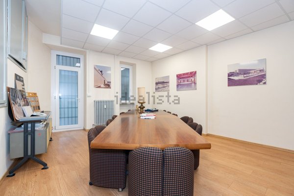 ufficio in vendita a Torino in zona Pozzo Strada