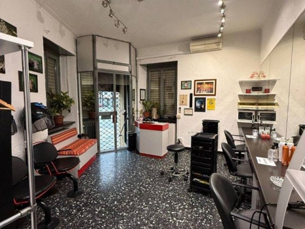 negozio in vendita a Torino in zona Cit Turin