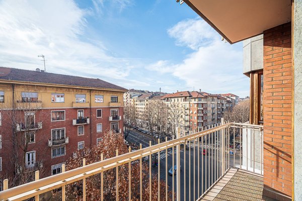 appartamento in vendita a Torino in zona Crocetta