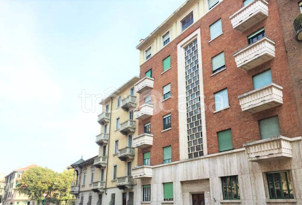 appartamento in vendita a Torino in zona Borgo San Paolo