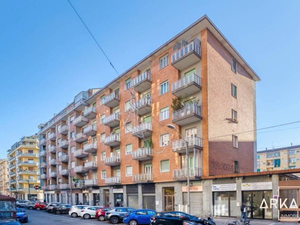 appartamento in vendita a Torino in zona Santa Rita