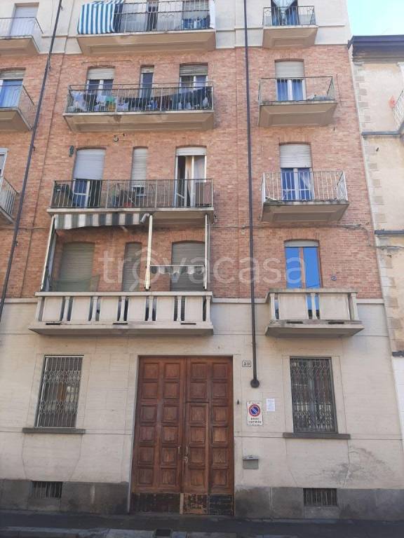 appartamento in vendita a Torino in zona Barriera di Milano