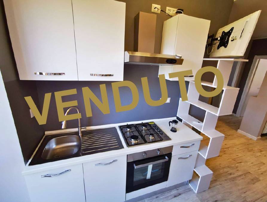 appartamento in vendita a Torino in zona Cenisia