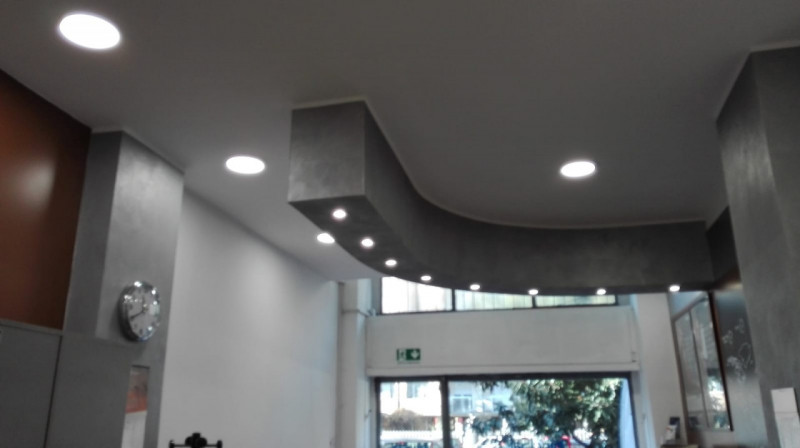 negozio in vendita a Torino in zona Santa Rita