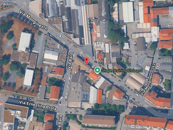 locale commerciale in vendita a Torino in zona Pozzo Strada