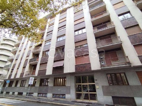 ufficio in vendita a Torino in zona Crocetta