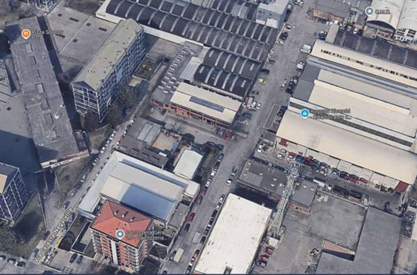 negozio in vendita a Torino in zona Mirafiori Sud