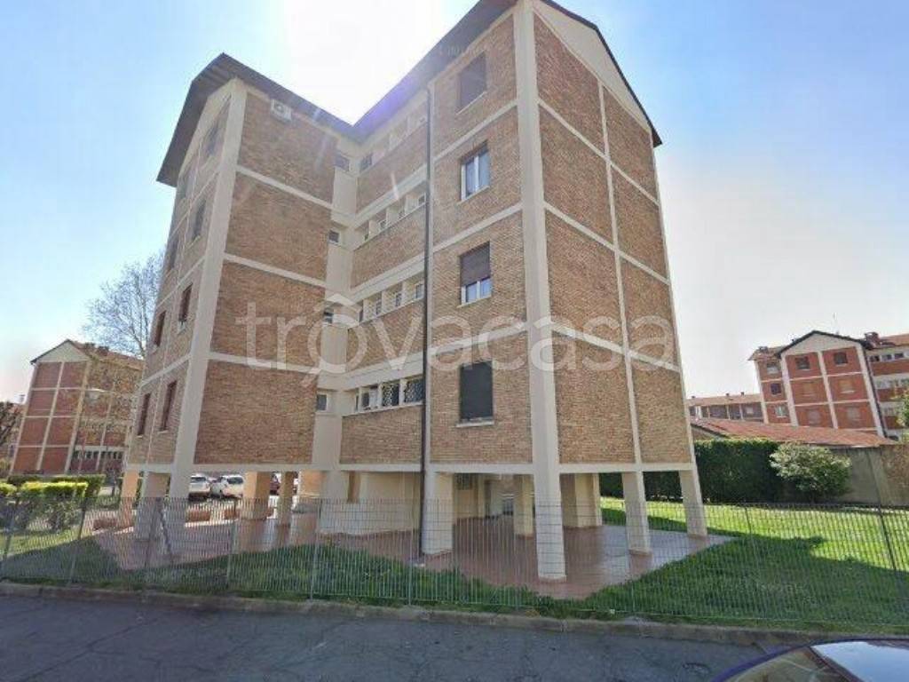 appartamento in vendita a Torino in zona Lucento