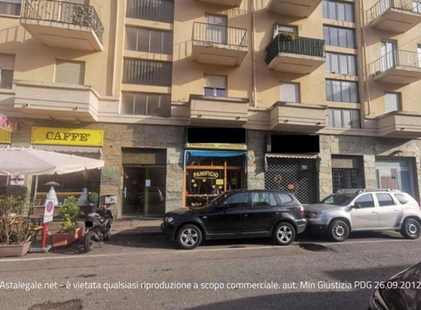 negozio in vendita a Torino in zona Millefonti